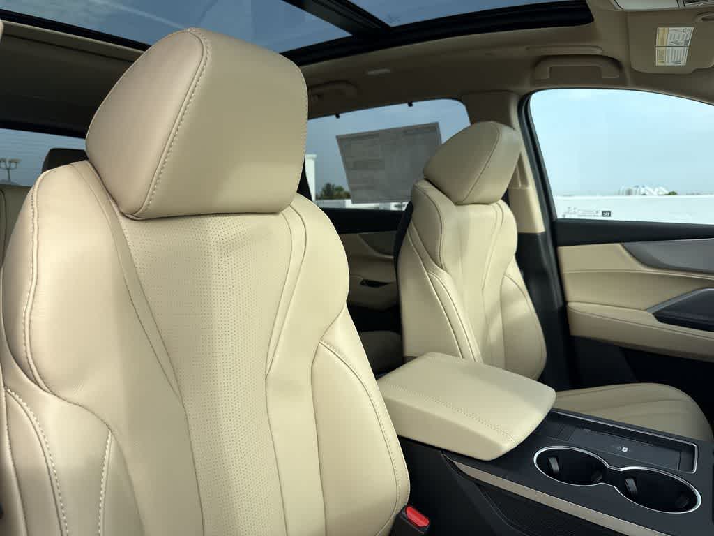 Thumbnail: 2026 Acura MDX - 27