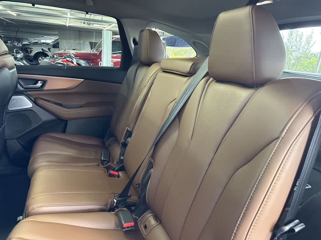 Thumbnail: 2026 Acura MDX - 22