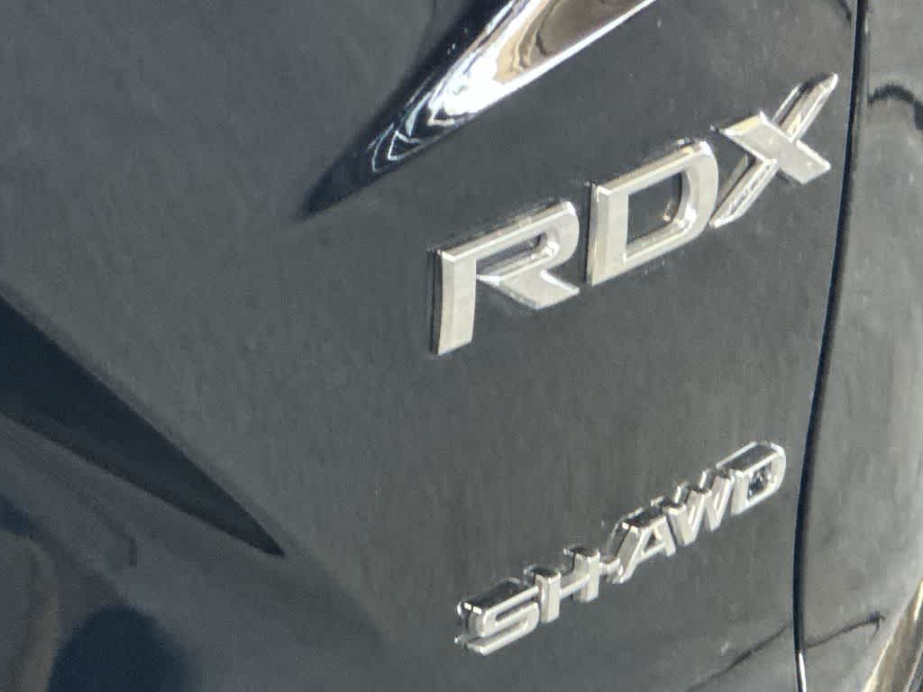 Thumbnail: 2025 Acura RDX - 10