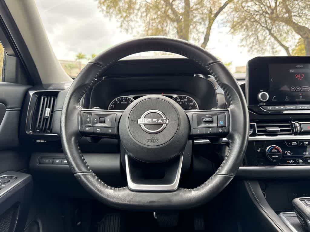 Thumbnail: 2025 Nissan Pathfinder - 15