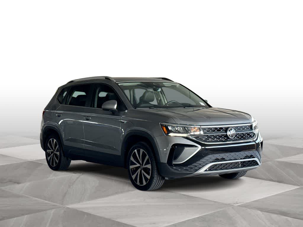 Thumbnail: 2023 Volkswagen Taos - 2