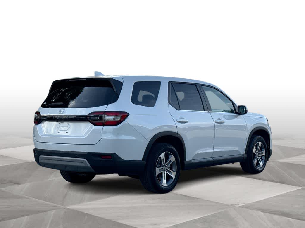 Thumbnail: 2024 Honda Pilot - 8