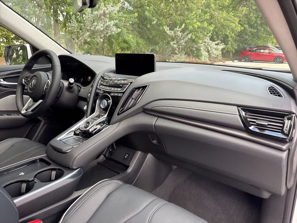 Thumbnail: 2026 Acura RDX - 18