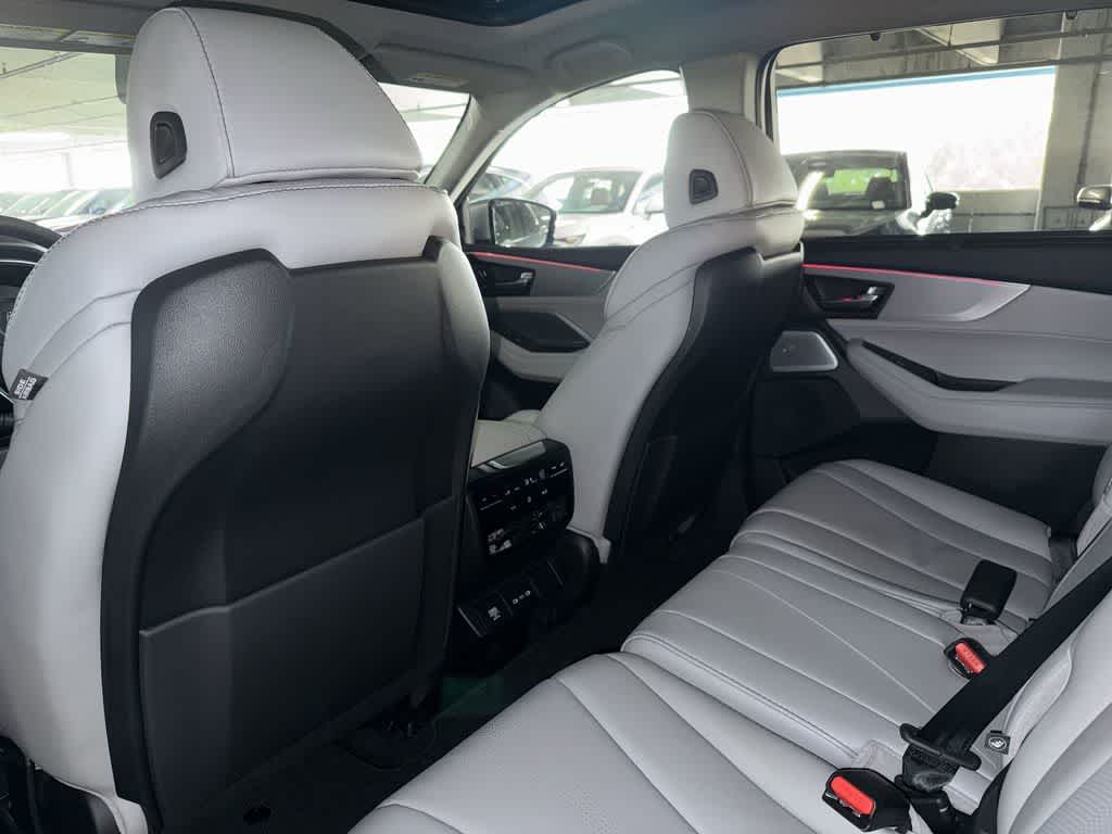 Thumbnail: 2026 Acura MDX - 23