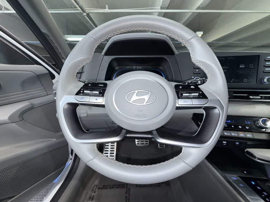 Thumbnail: 2025 Hyundai Elantra - 15