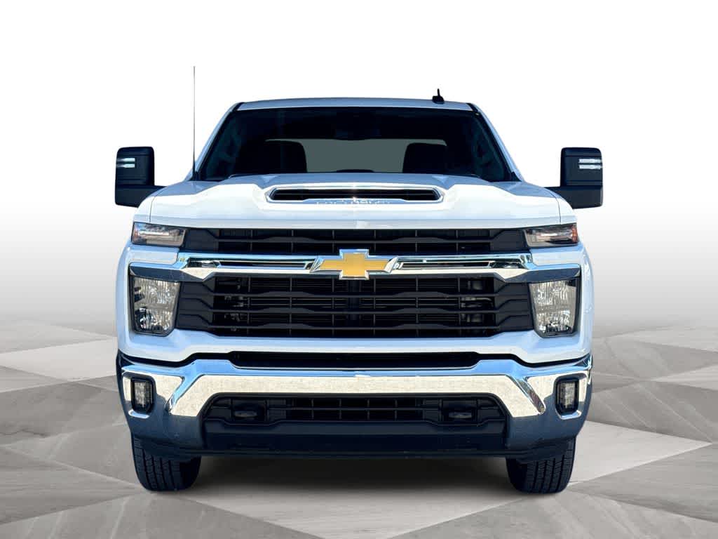 Thumbnail: 2025 Chevrolet Silverado 2500 - 3