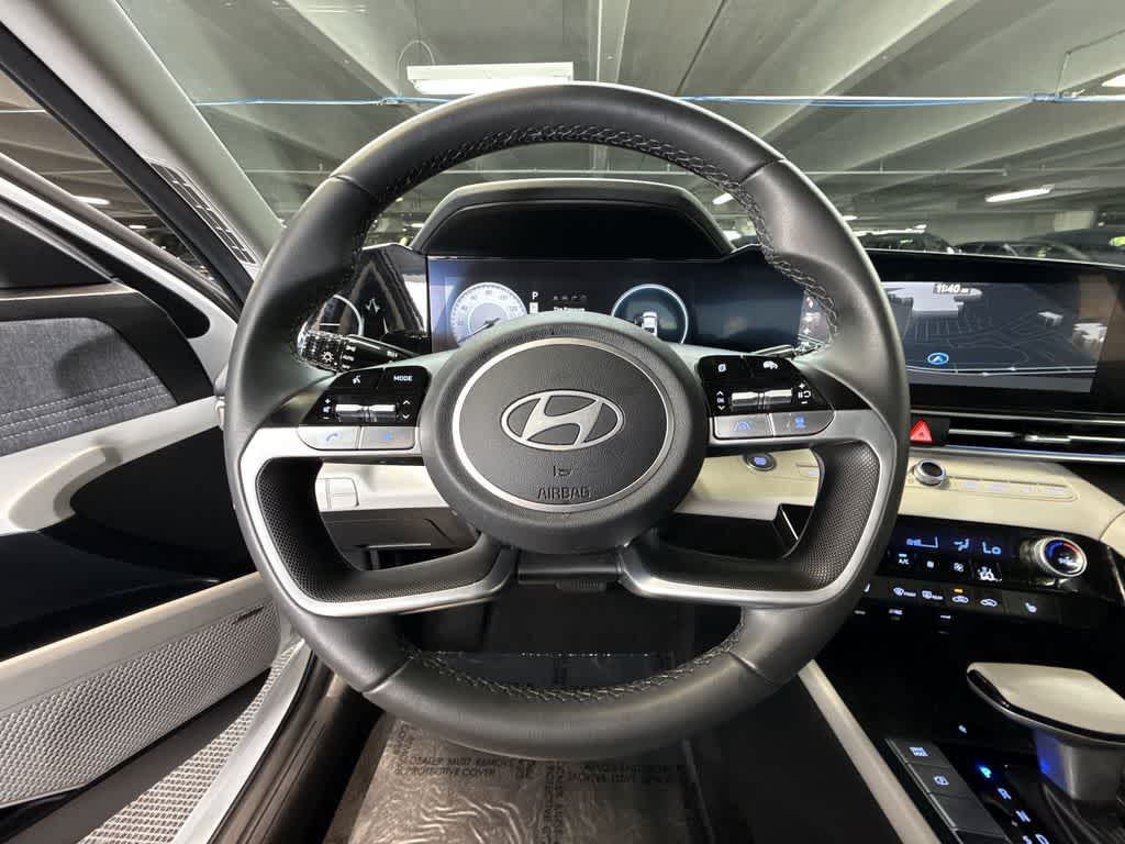 Thumbnail: 2026 Hyundai Elantra - 15
