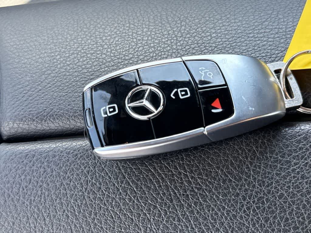Thumbnail: 2023 Mercedes-Benz E-Class - 28
