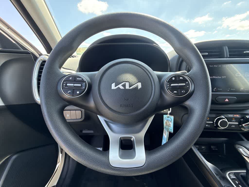 Thumbnail: 2025 Kia Soul - 15