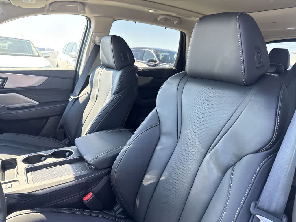 Thumbnail: 2026 Acura MDX - 14