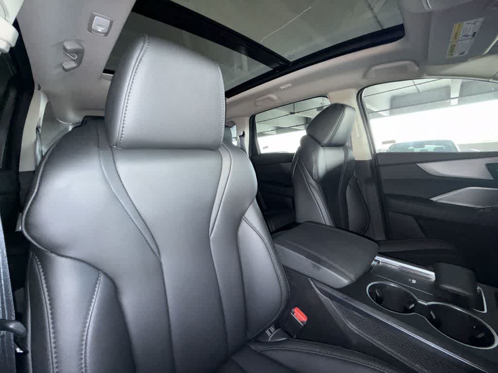 Thumbnail: 2024 Acura MDX - 27