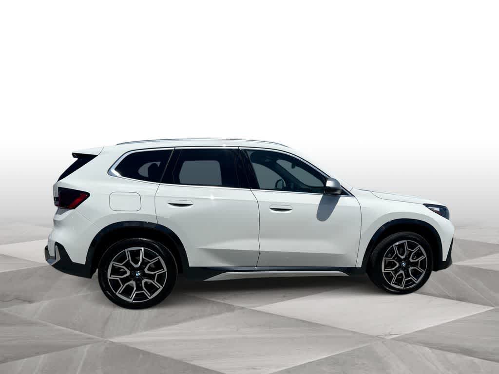 Thumbnail: 2024 BMW X1 - 9