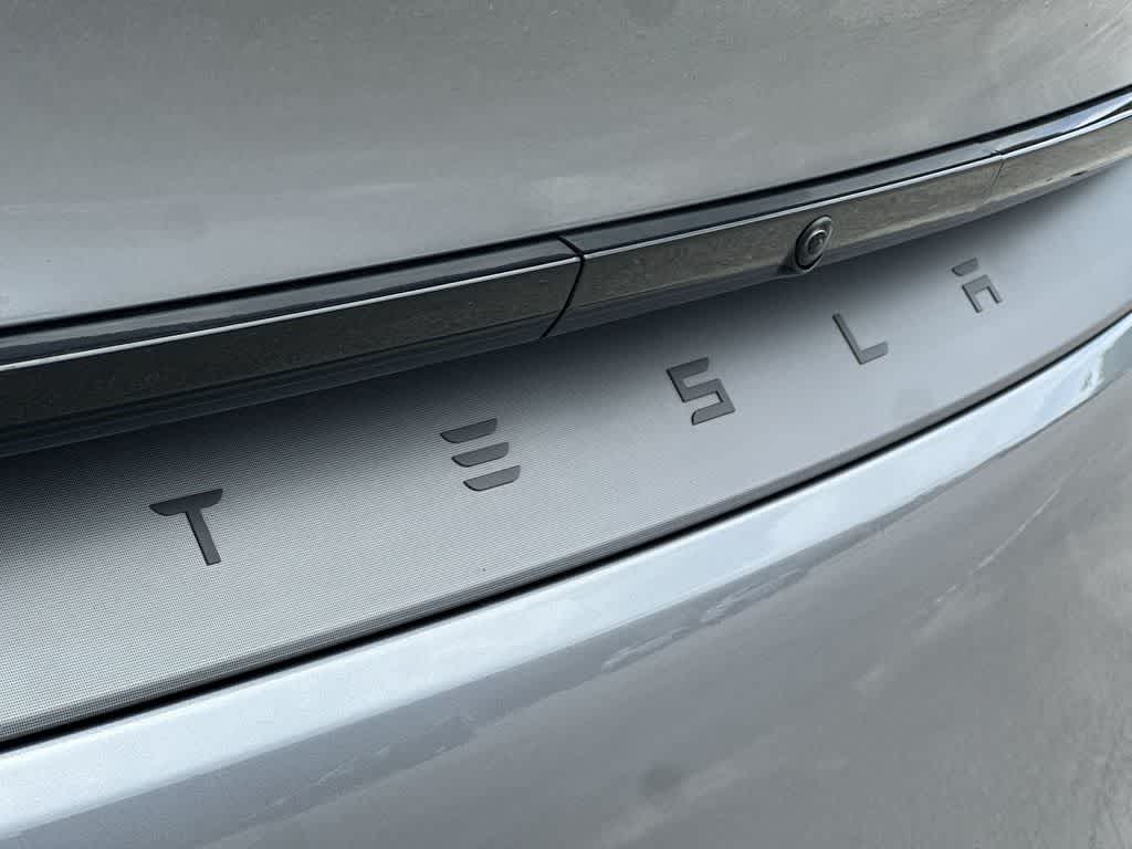 Thumbnail: 2026 Tesla Model Y - 10