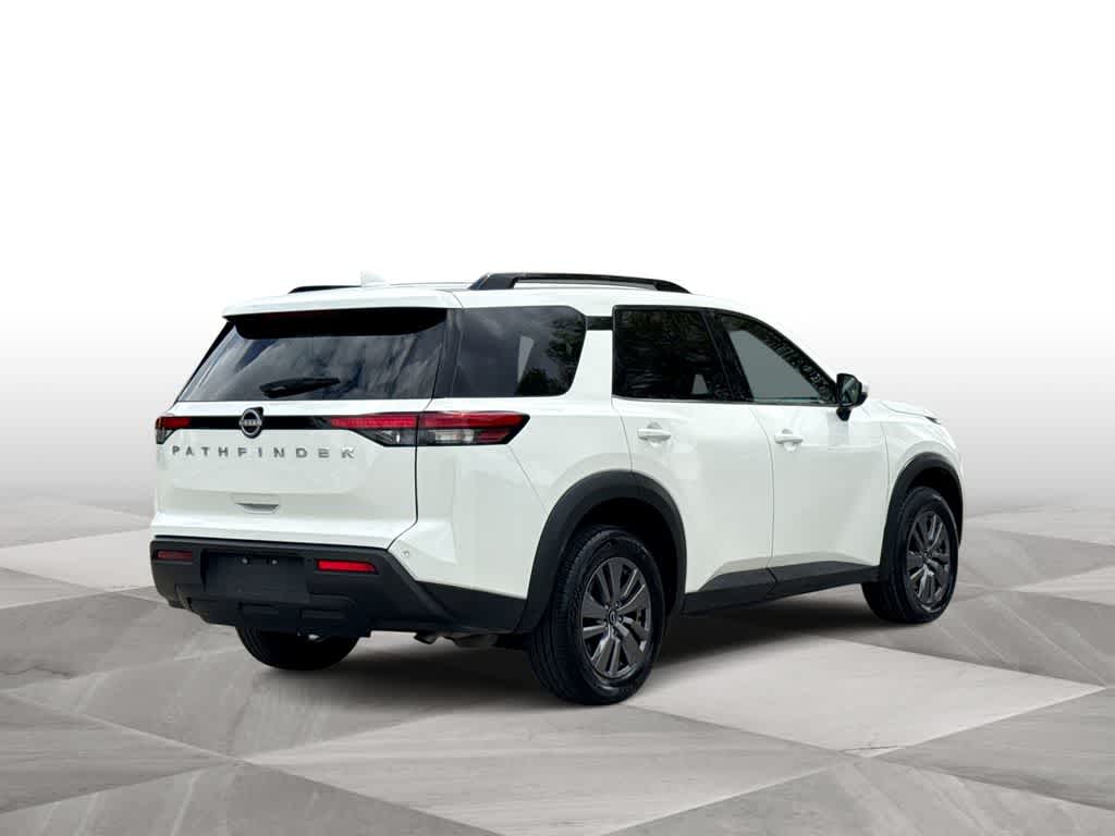 Thumbnail: 2025 Nissan Pathfinder - 8
