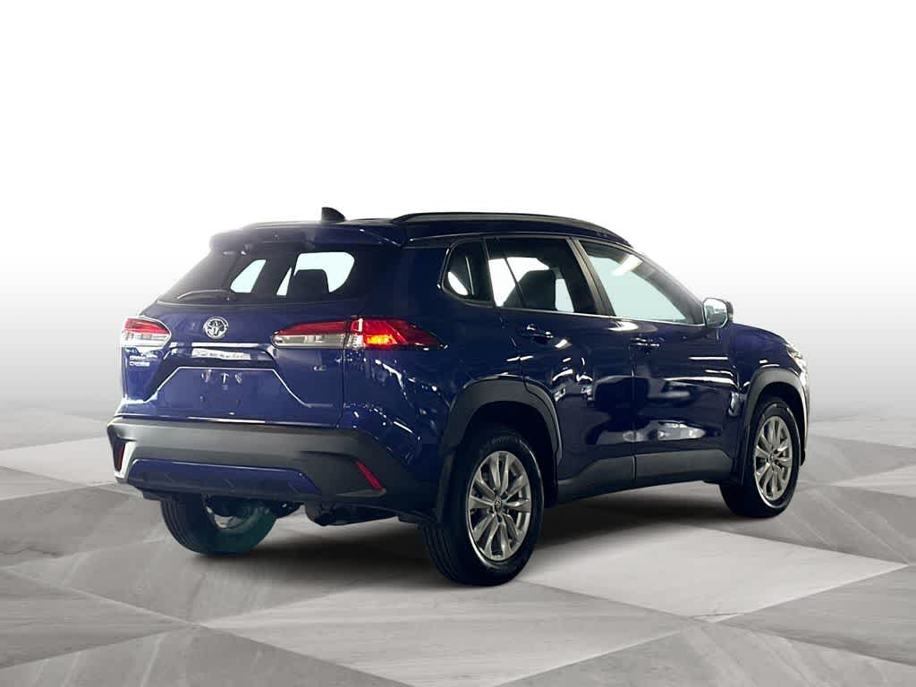 Thumbnail: 2025 Toyota Corolla Cross - 8