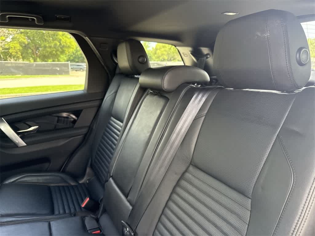 Thumbnail: 2020 Land Rover Discovery Sport - 22