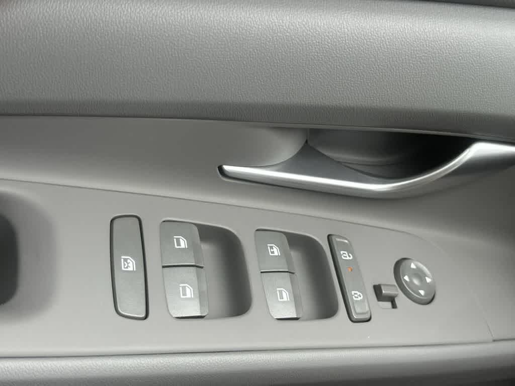 Thumbnail: 2026 Hyundai Elantra - 24