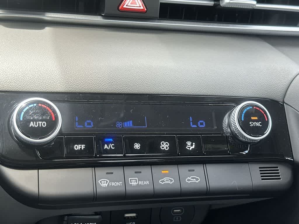 Thumbnail: 2026 Hyundai Elantra - 27