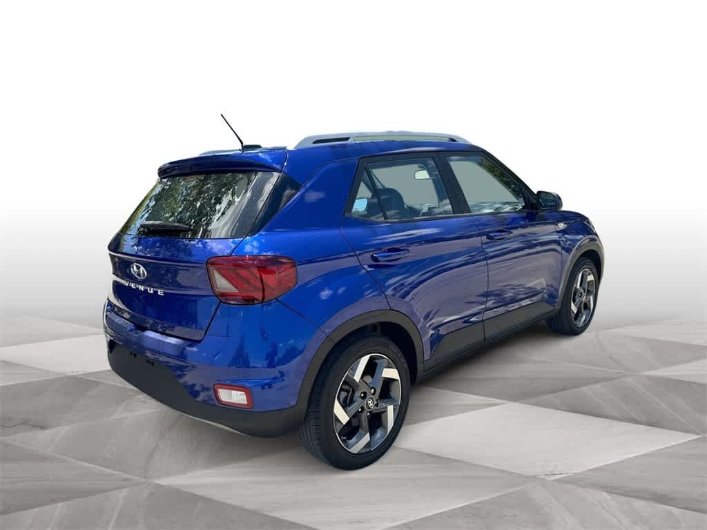2023 Hyundai Venue Limited 8
