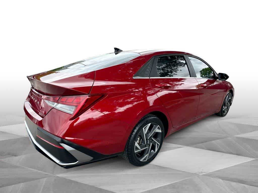 Thumbnail: 2024 Hyundai Elantra - 8