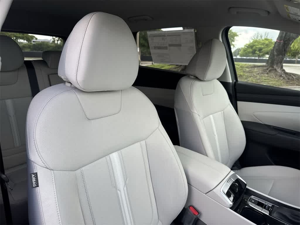 Thumbnail: 2026 Hyundai Tucson - 27