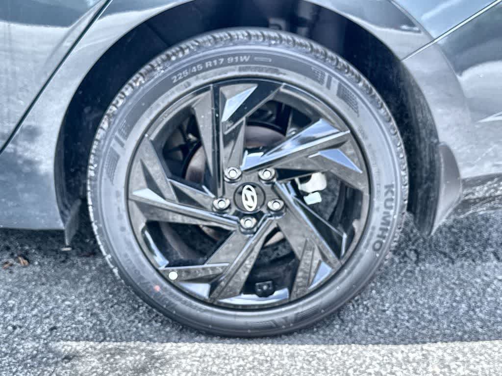 Thumbnail: 2026 Hyundai Elantra - 11
