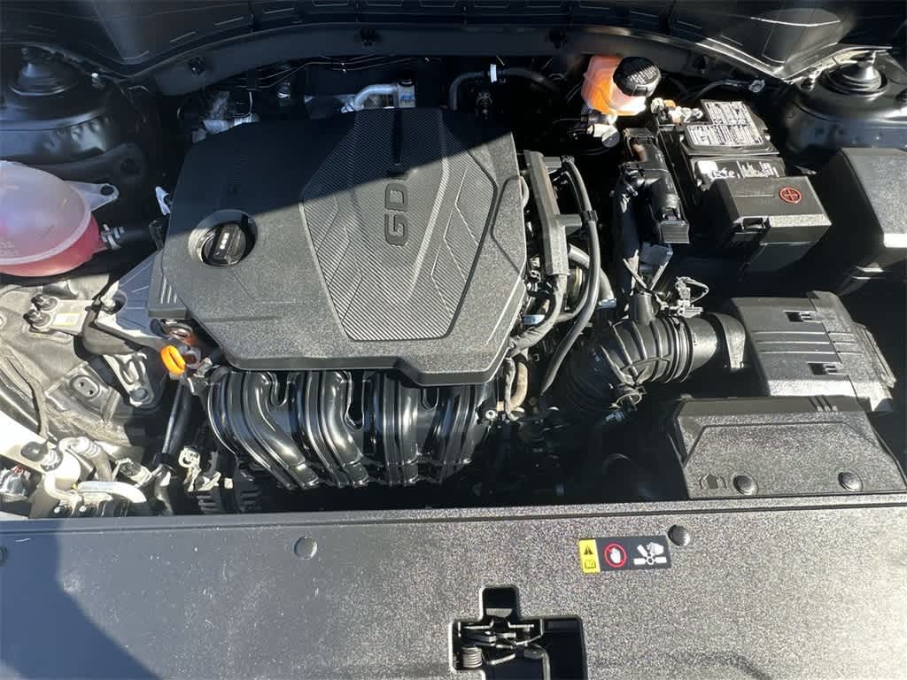 Thumbnail: 2023 Kia Sorento - 12