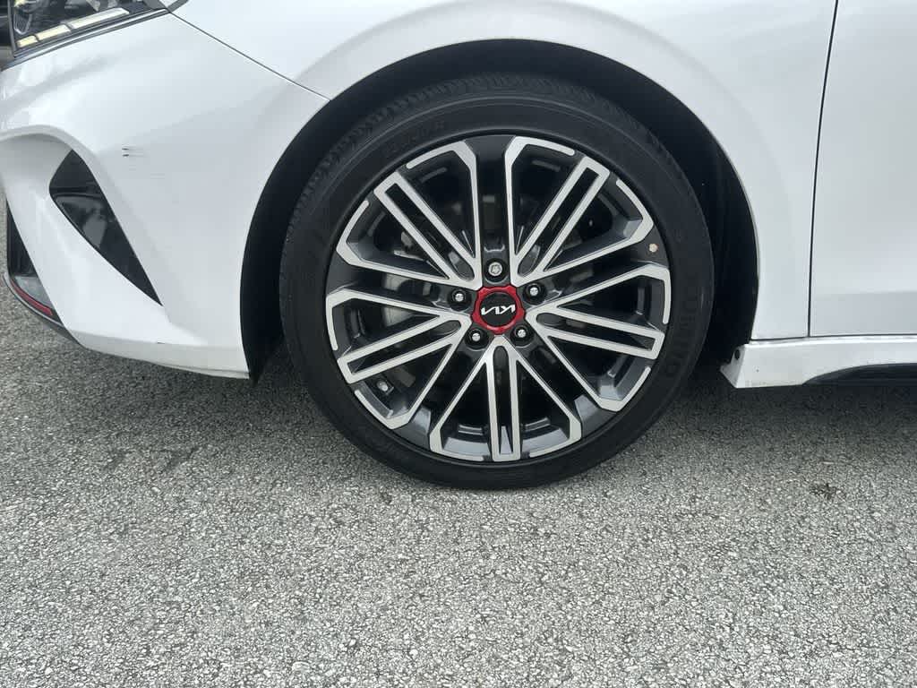 Thumbnail: 2024 Kia Forte - 10