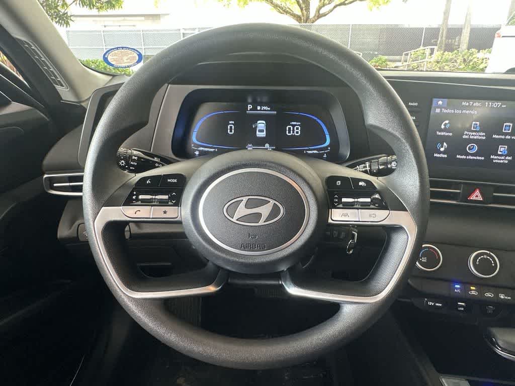 Thumbnail: 2025 Hyundai Elantra - 15