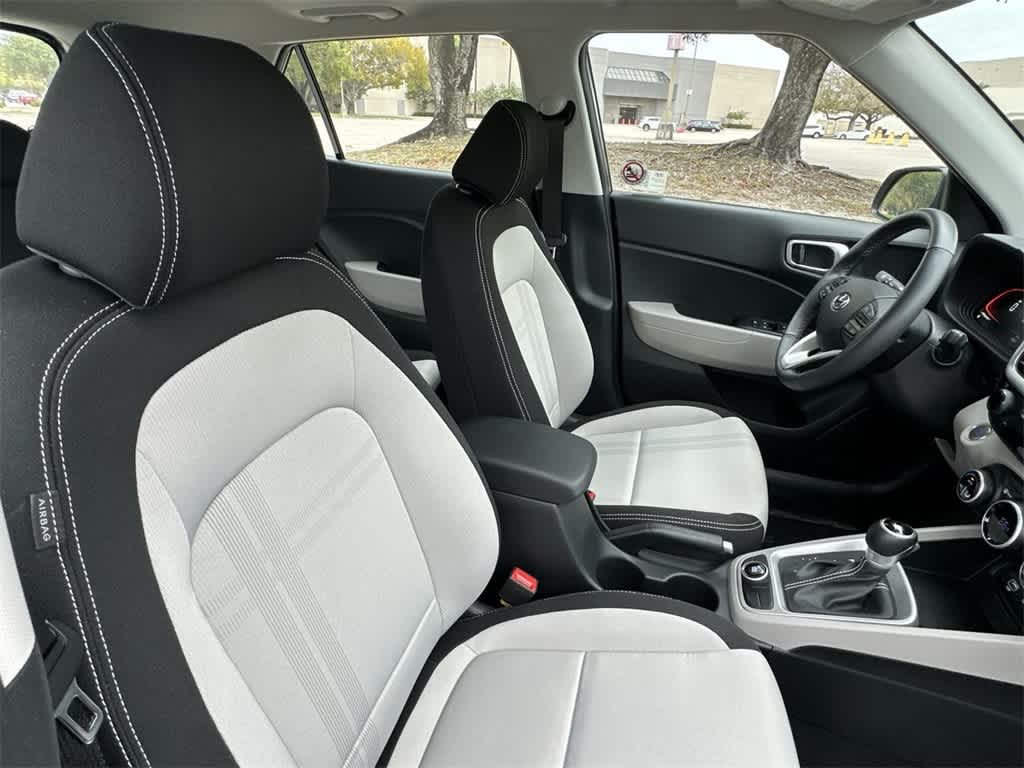 Thumbnail: 2025 Hyundai Venue - 27