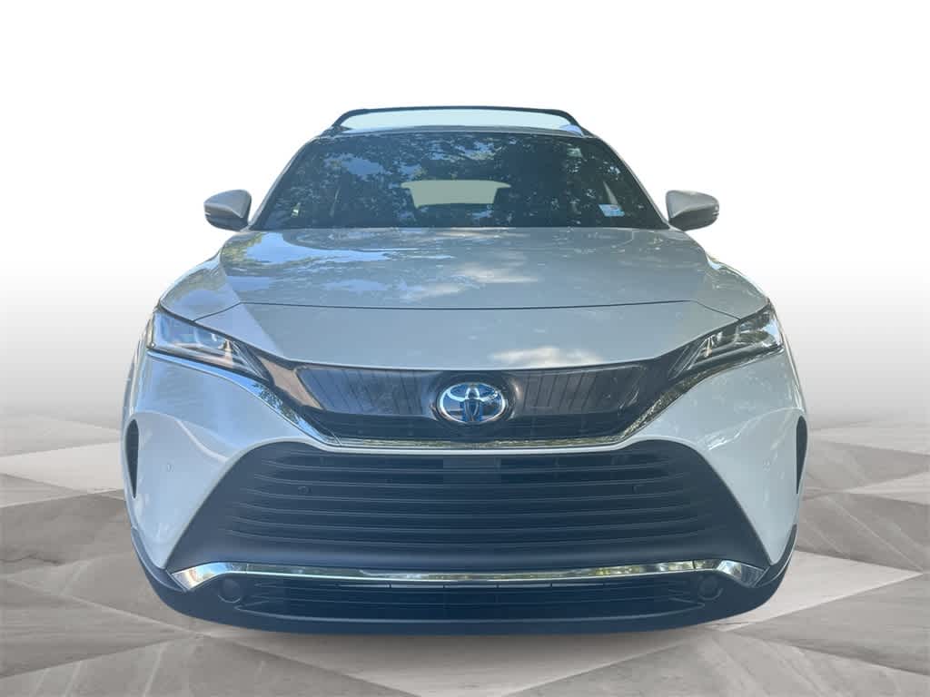 Thumbnail: 2022 Toyota Venza - 3