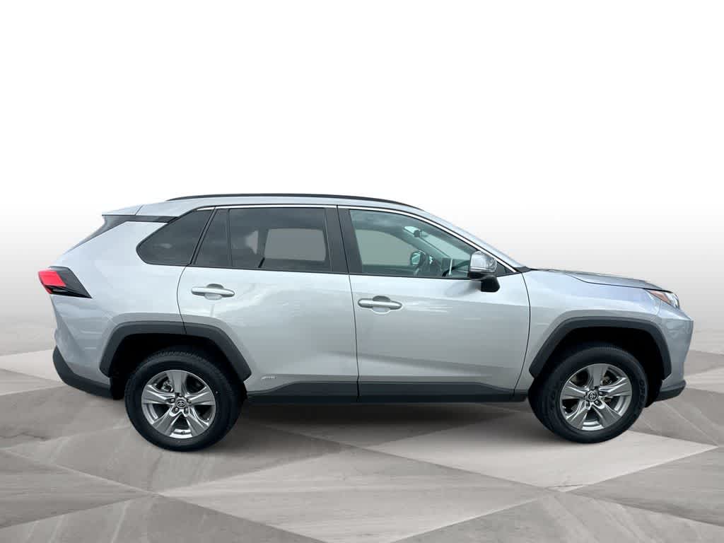 Thumbnail: 2023 Toyota RAV4 - 9