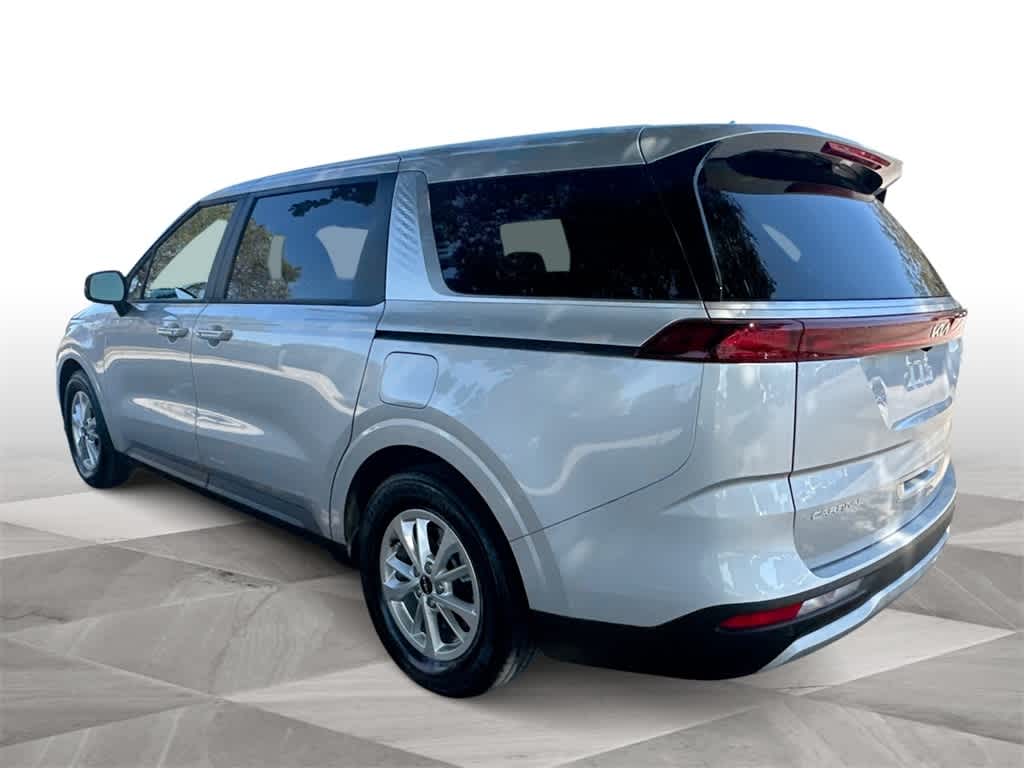 Thumbnail: 2023 Kia Carnival - 6