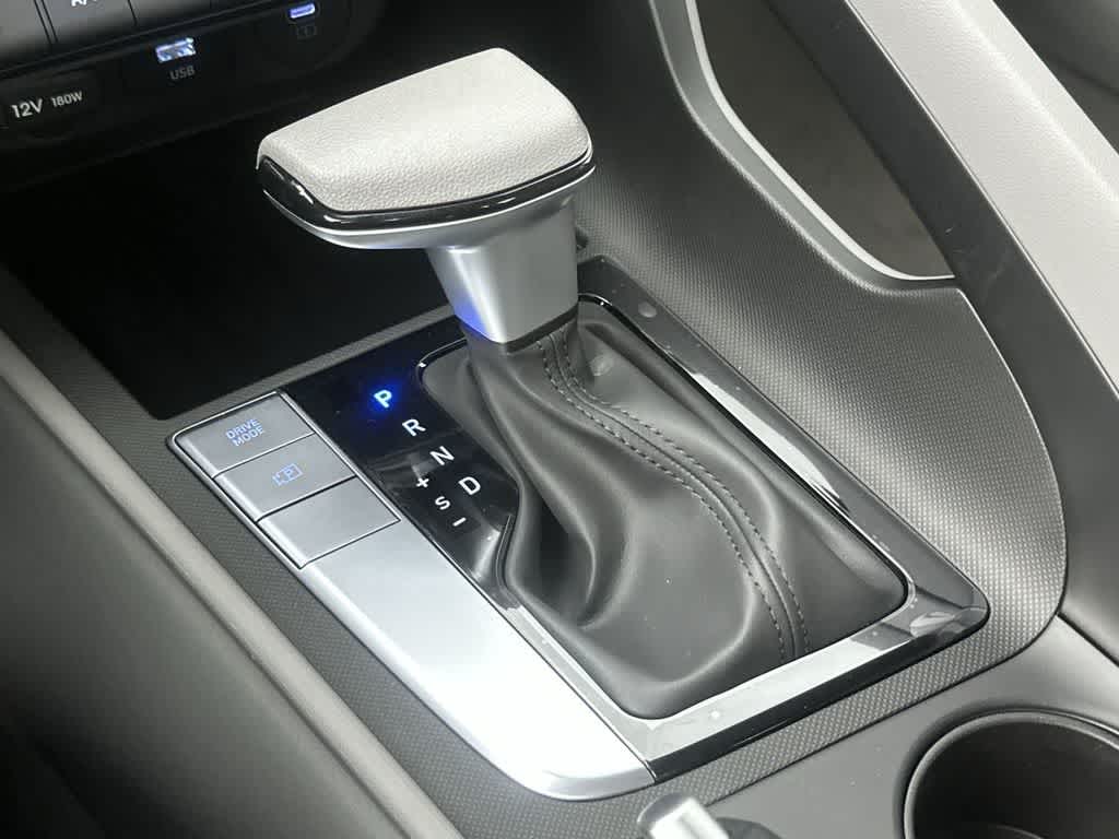 Thumbnail: 2026 Hyundai Elantra - 20
