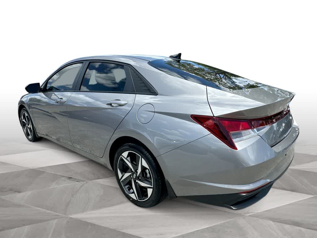 Thumbnail: 2023 Hyundai Elantra - 6
