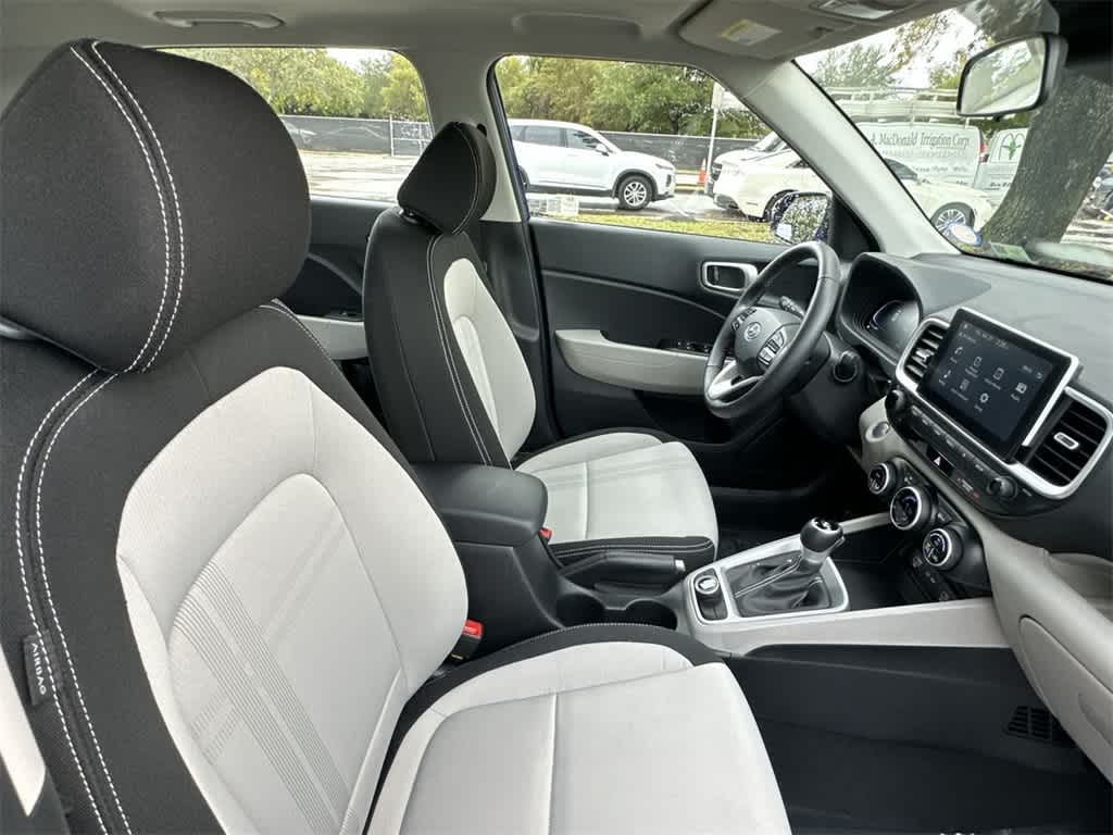 Thumbnail: 2025 Hyundai Venue - 27