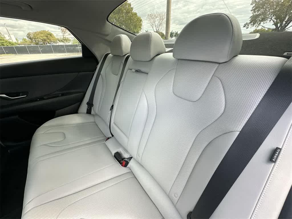 Thumbnail: 2024 Hyundai Elantra - 22