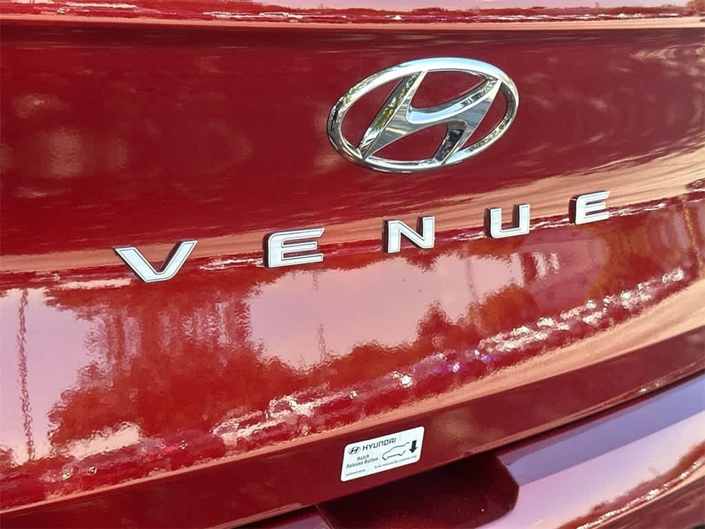 Thumbnail: 2025 Hyundai Venue - 10