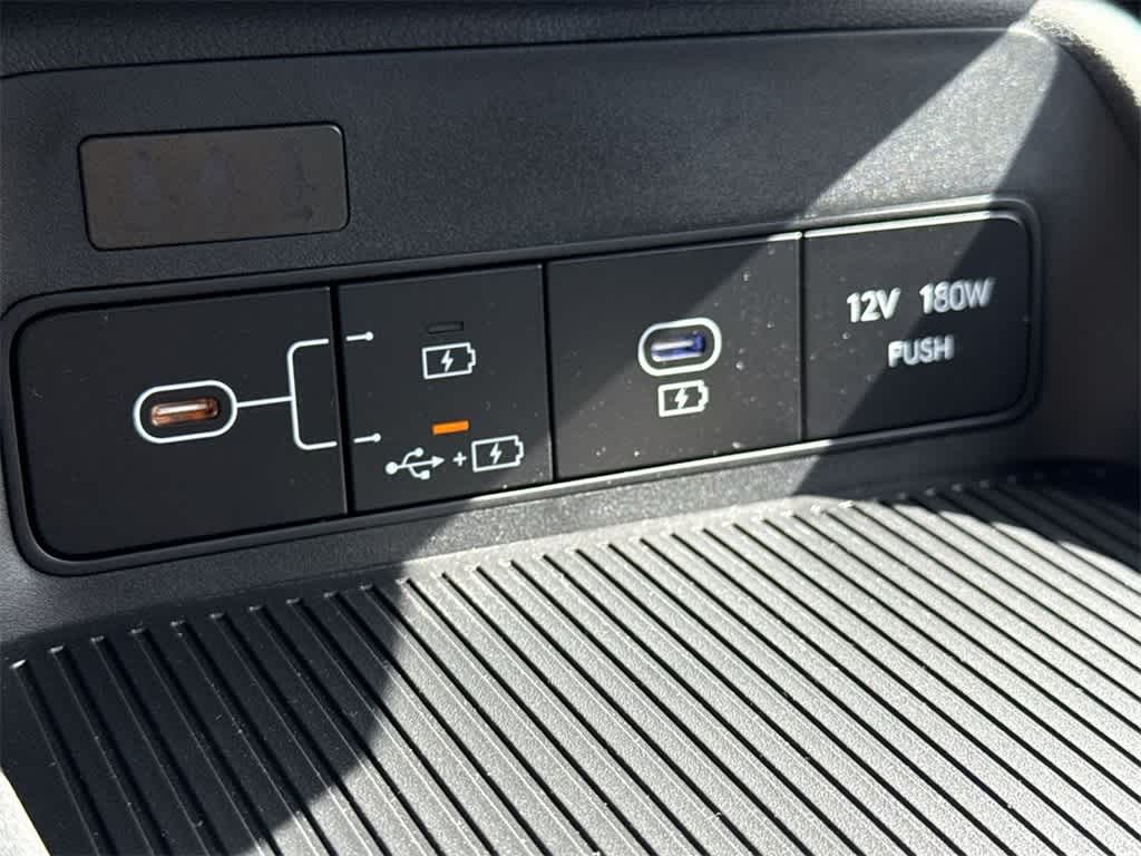 2025 Hyundai Kona SEL 17