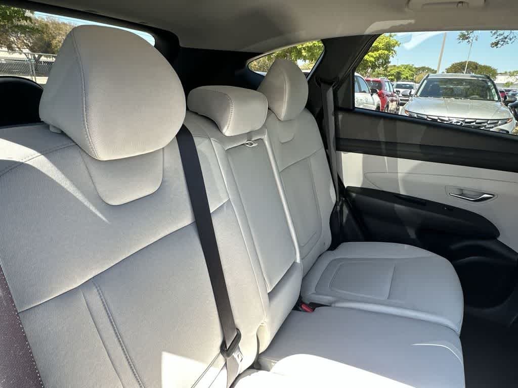 Thumbnail: 2025 Hyundai Tucson - 26