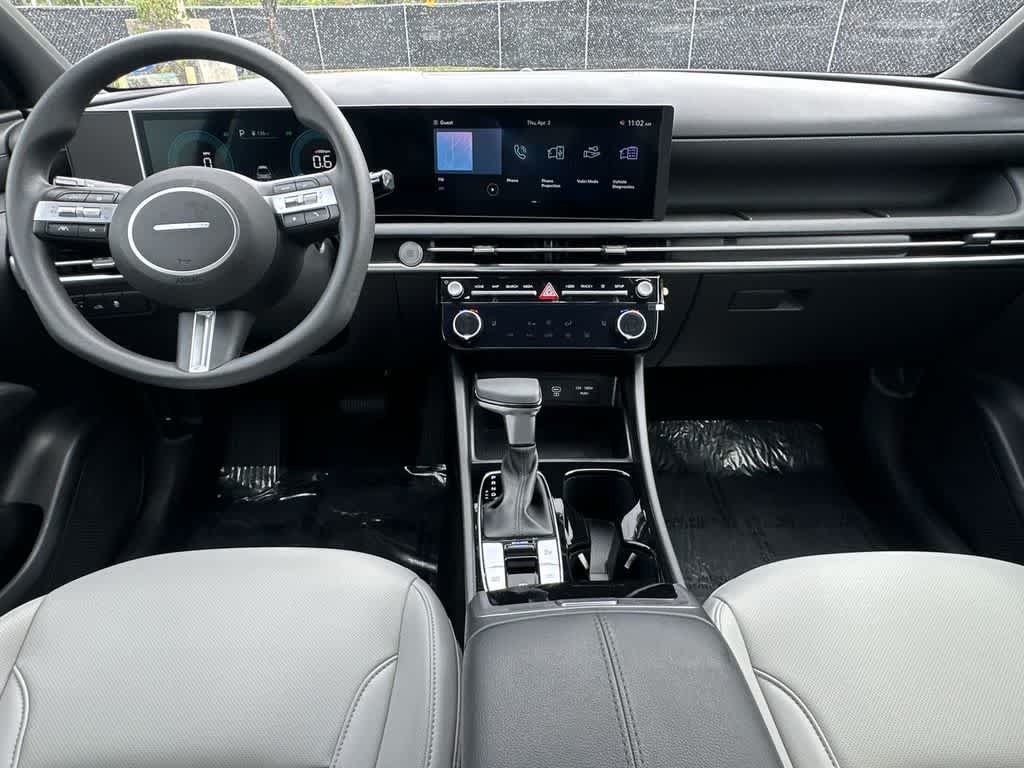 Thumbnail: 2025 Hyundai Santa Cruz - 24