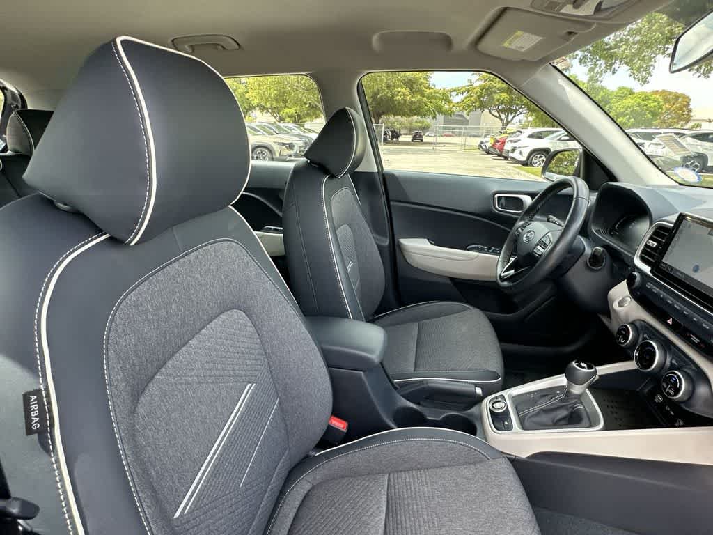 Thumbnail: 2024 Hyundai Venue - 27