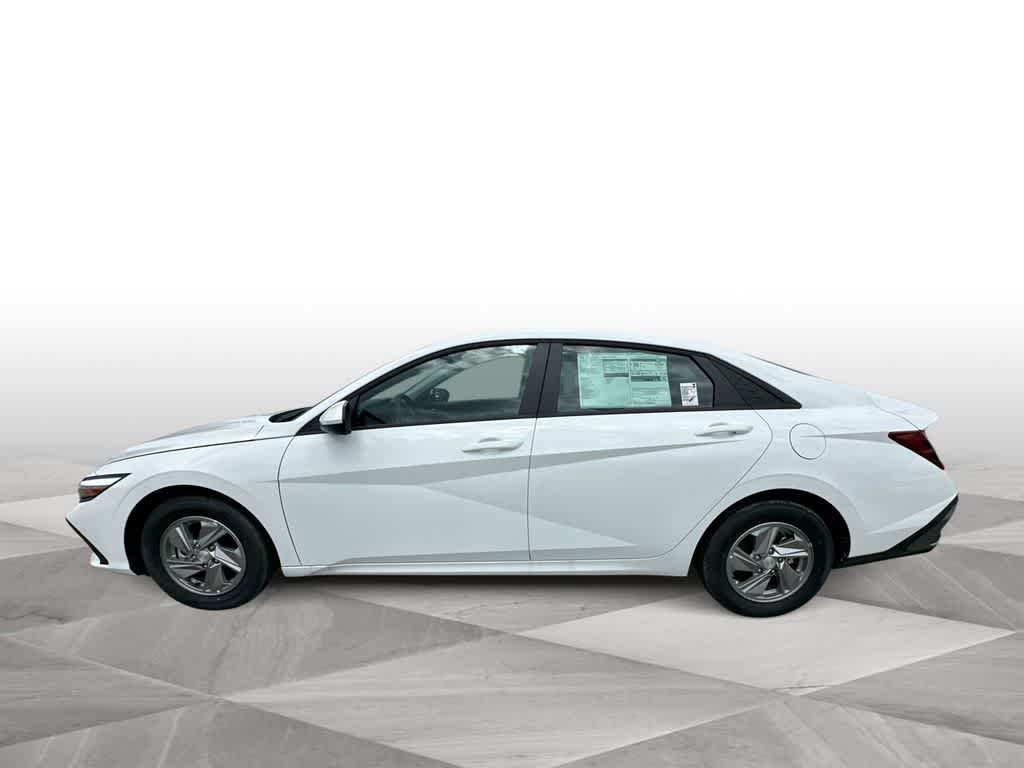 Thumbnail: 2026 Hyundai Elantra - 5
