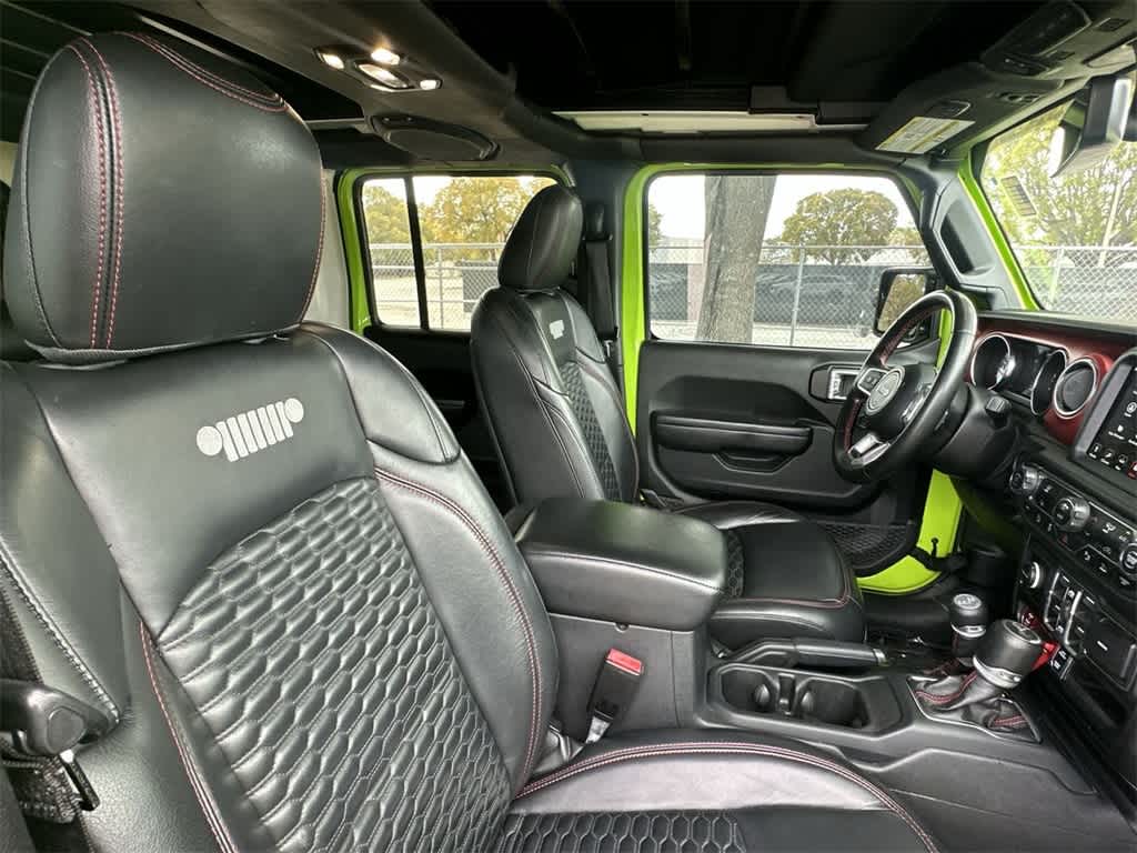 Thumbnail: 2021 Jeep Wrangler - 27