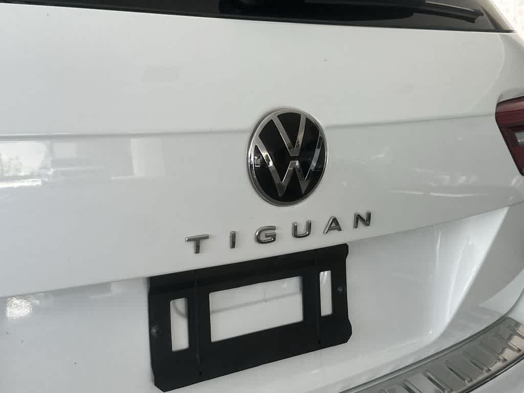 Thumbnail: 2024 Volkswagen Tiguan - 11