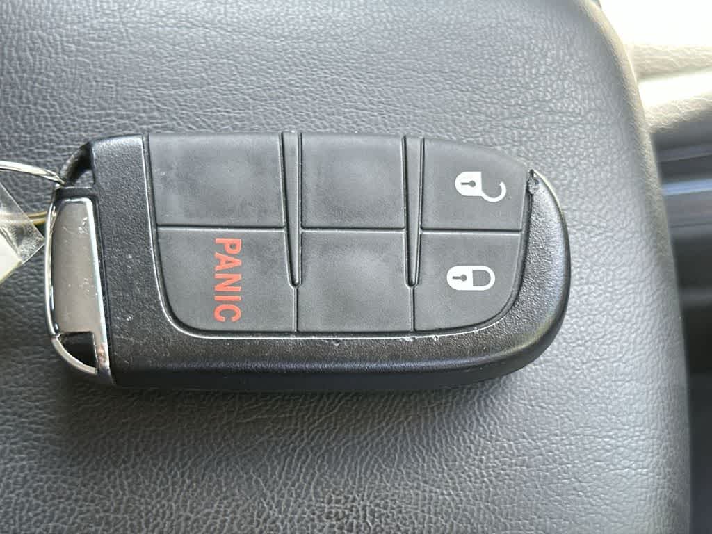 Thumbnail: 2022 Jeep Compass - 28