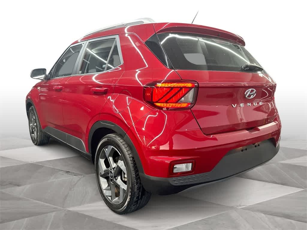 Thumbnail: 2023 Hyundai Venue - 6
