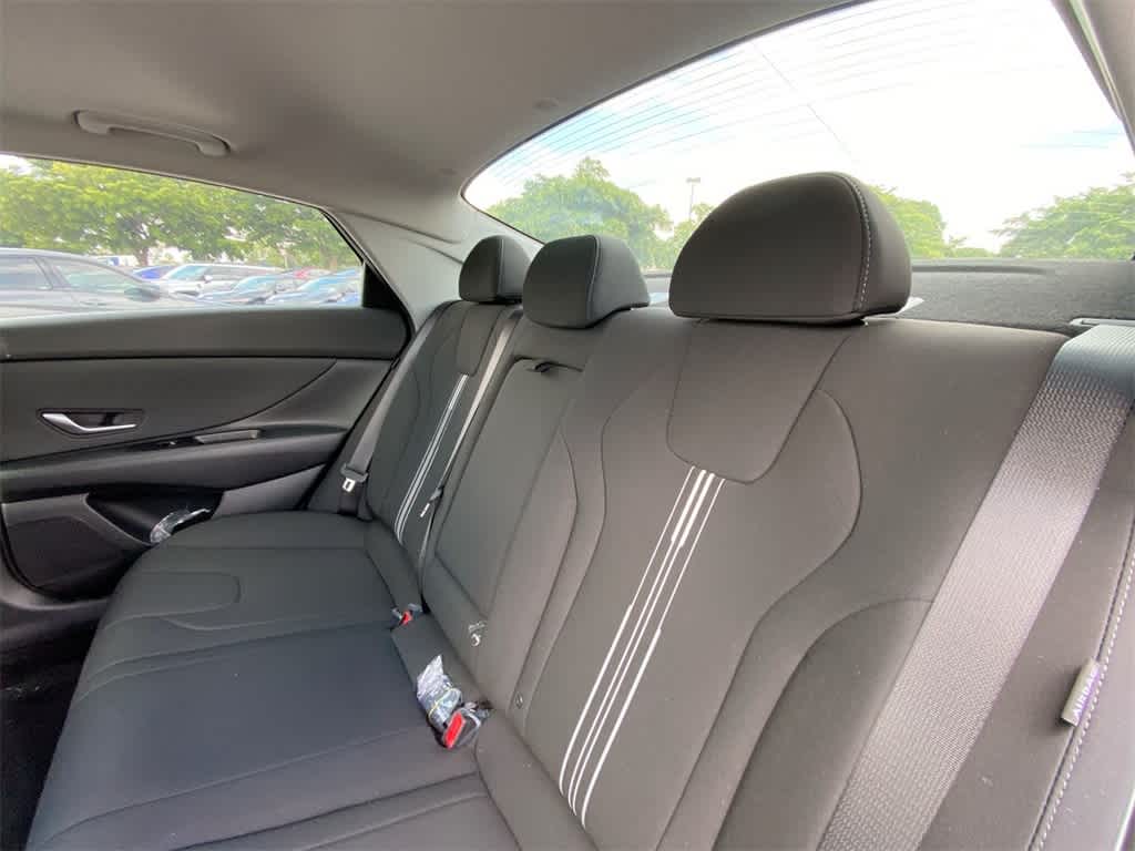 2024 Hyundai Elantra SEL 13