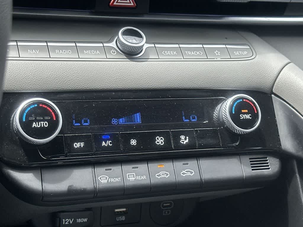Thumbnail: 2024 Hyundai Elantra - 27