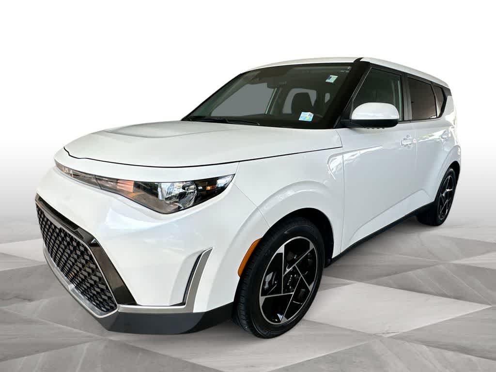 Thumbnail: 2023 Kia Soul - 4